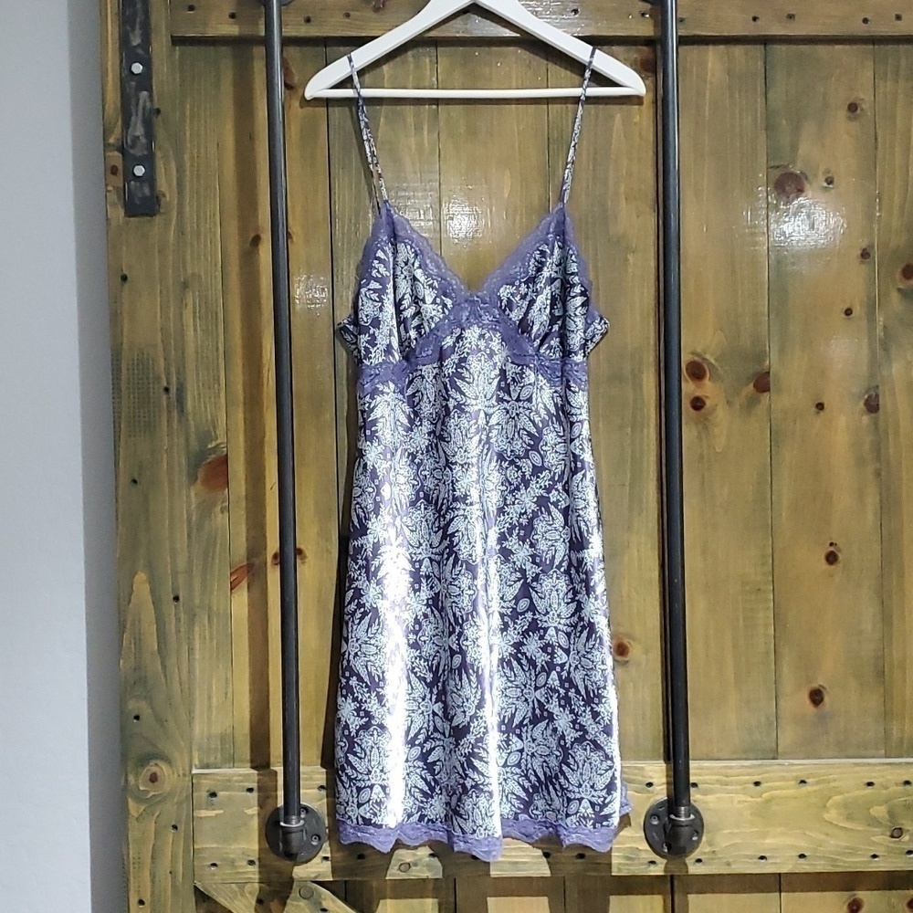PURPLE FLORAL LACE TRIM INTIMATES SLIP ON LINGERIE LOUNGEWEAR FEMININE